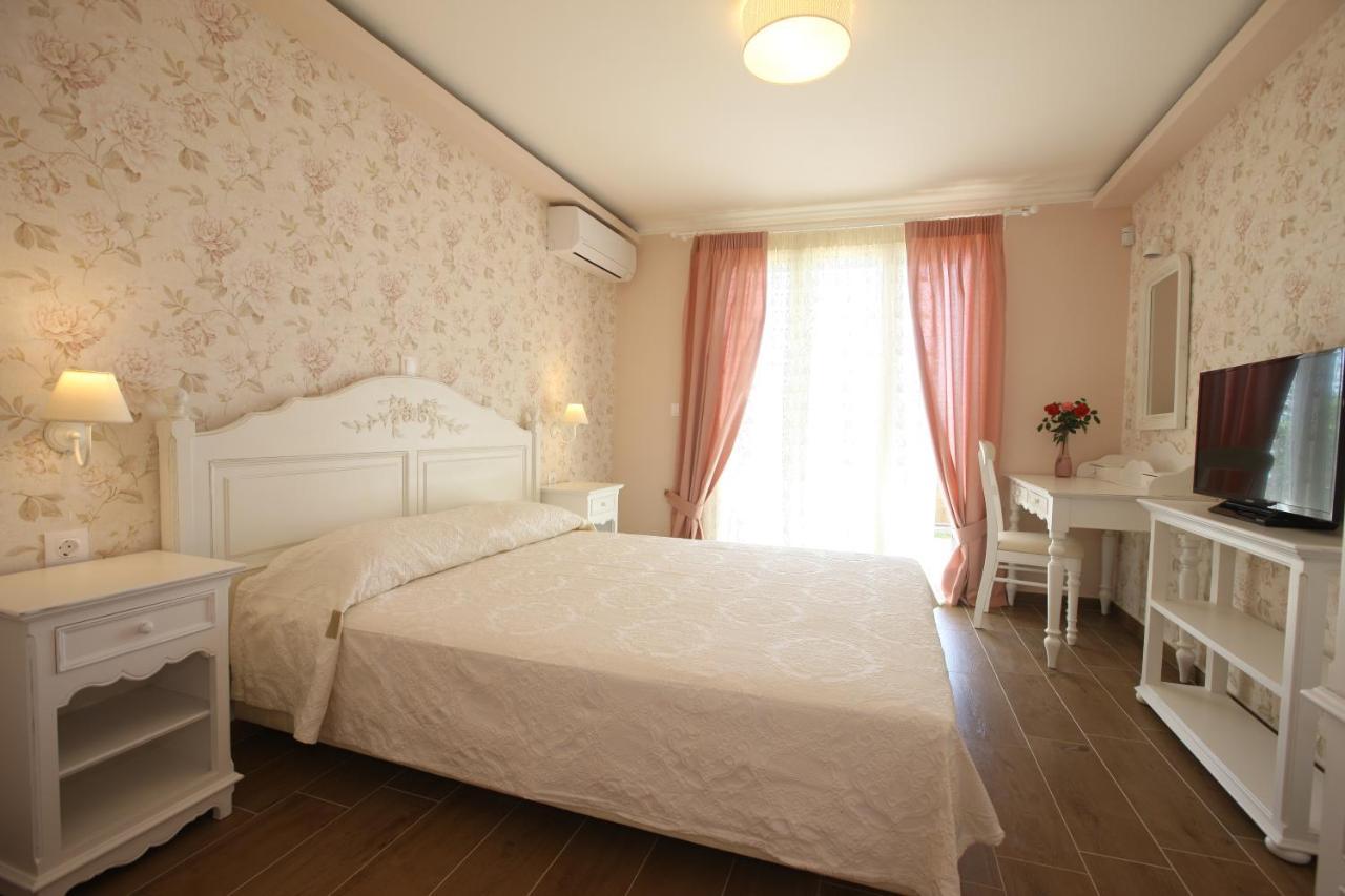 Villa Artemis Barbati Exterior foto